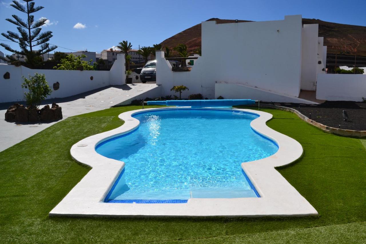 Villa Eva ตินาโค ภายนอก รูปภาพ