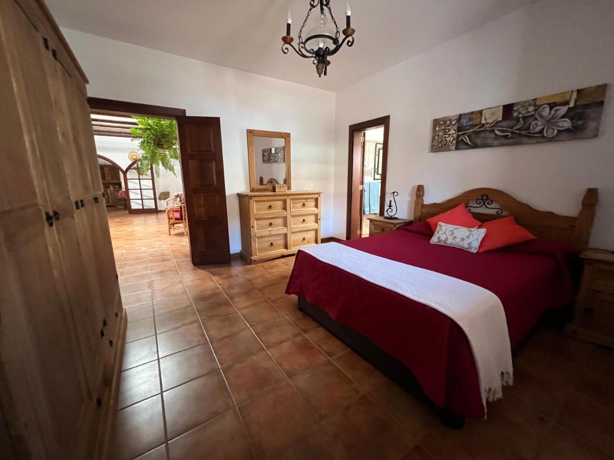 Villa Eva ตินาโค ภายนอก รูปภาพ