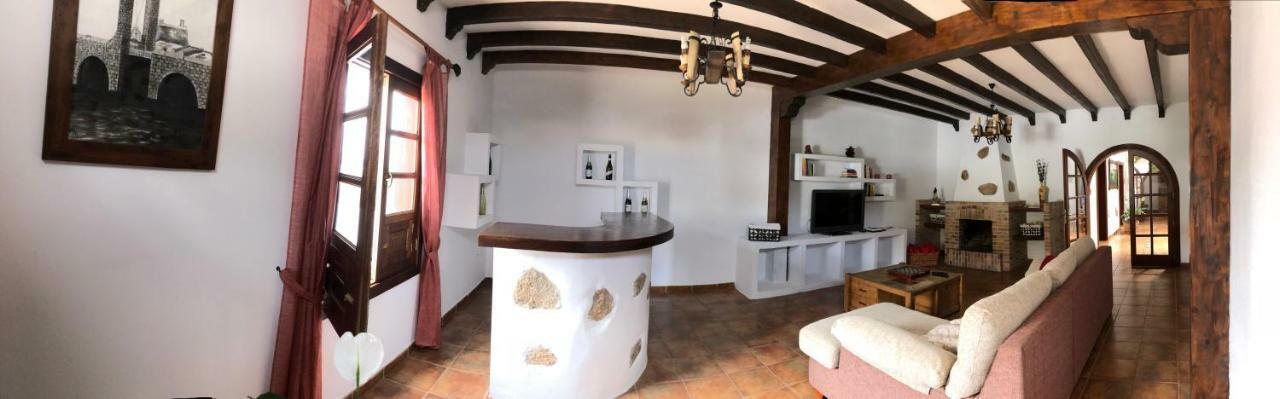 Villa Eva ตินาโค ภายนอก รูปภาพ
