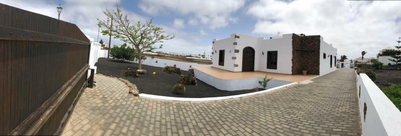 Villa Eva ตินาโค ภายนอก รูปภาพ