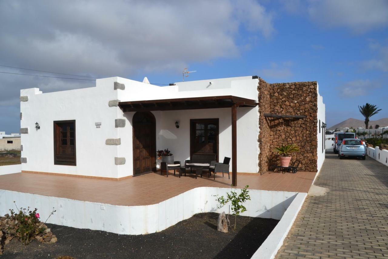 Villa Eva ตินาโค ภายนอก รูปภาพ